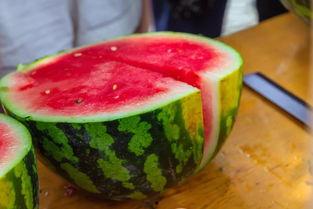 大学吃瓜资源群,揭秘校园生活那些事儿