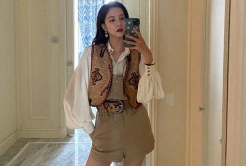 沙河吃瓜女主角,揭秘女主角的瓜田传奇