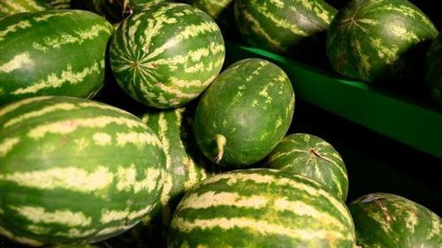 西安网红吃瓜事件