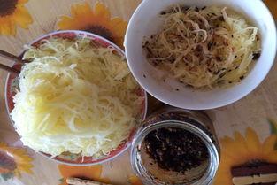 吃瓜米线,一场味蕾与视觉的盛宴