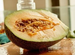 吃哈密瓜呕吐,揭秘吃哈密瓜呕吐之谜