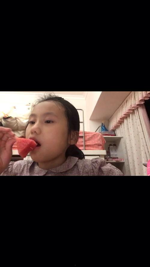 吃瓜群众只能呵呵,呵呵一笑，看透娱乐圈风云