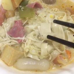 粉面菜蛋吃瓜,夏日清爽美食新体验